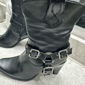 Black Leather Heeled Boots